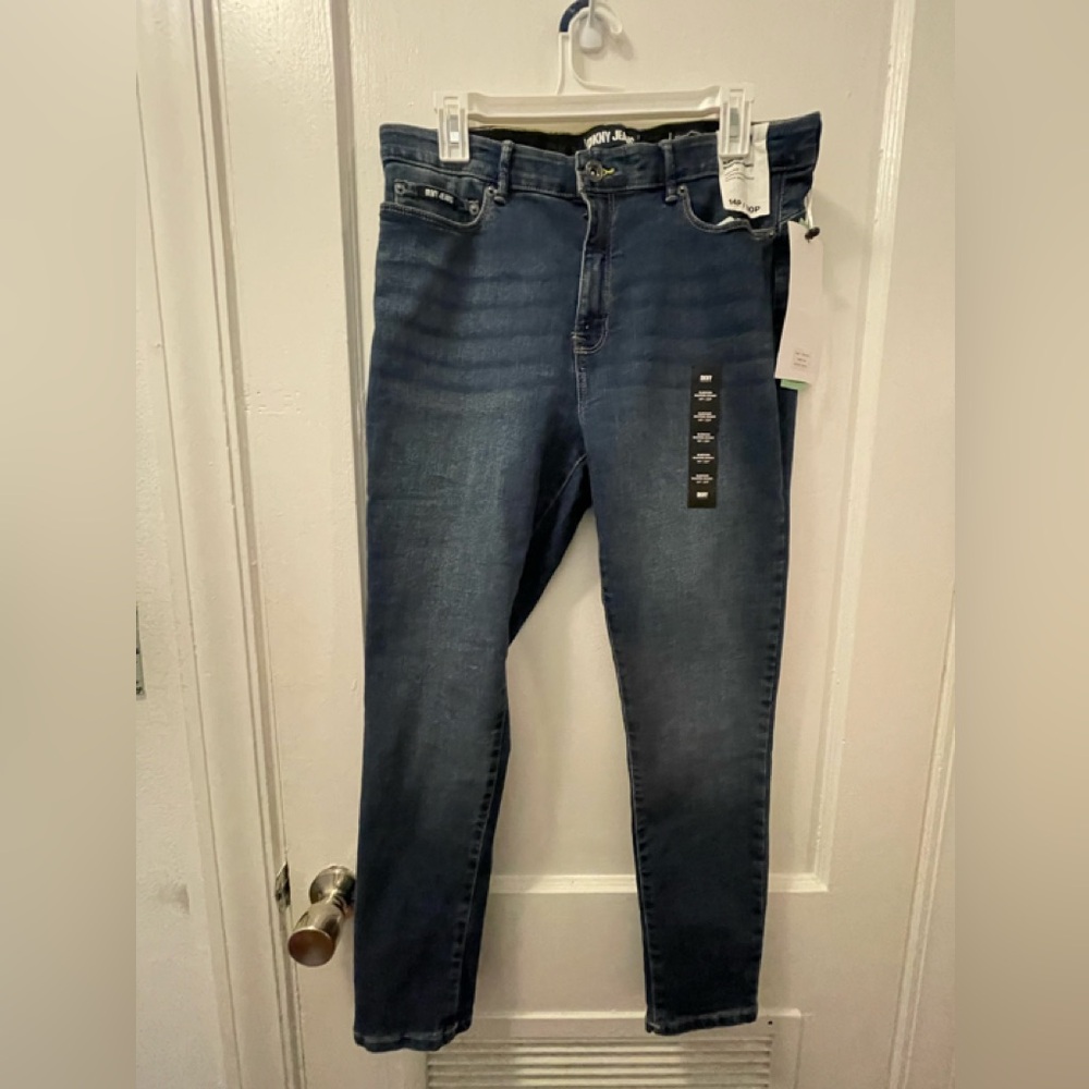 DKNY Bleecker Skinny/High Rise/Super Stretch Ankle Jeans